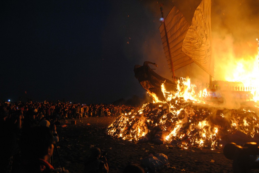 Crowd at Boat Burning Festival