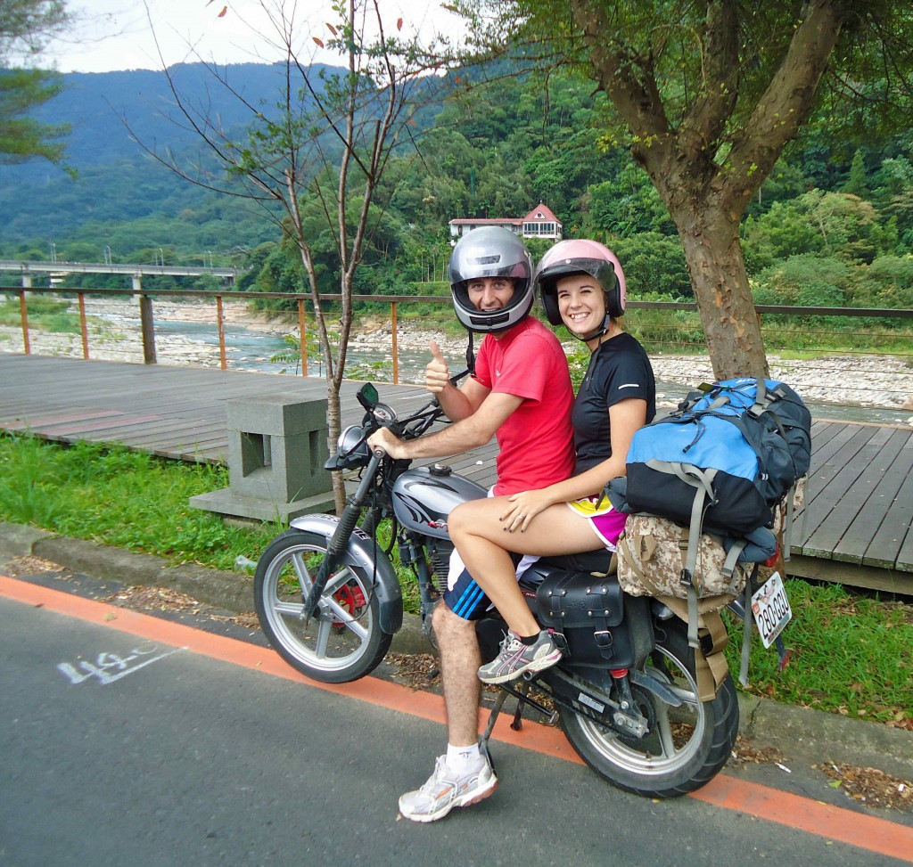On The Road A Cruising Couple On The Road During October In Taiwan