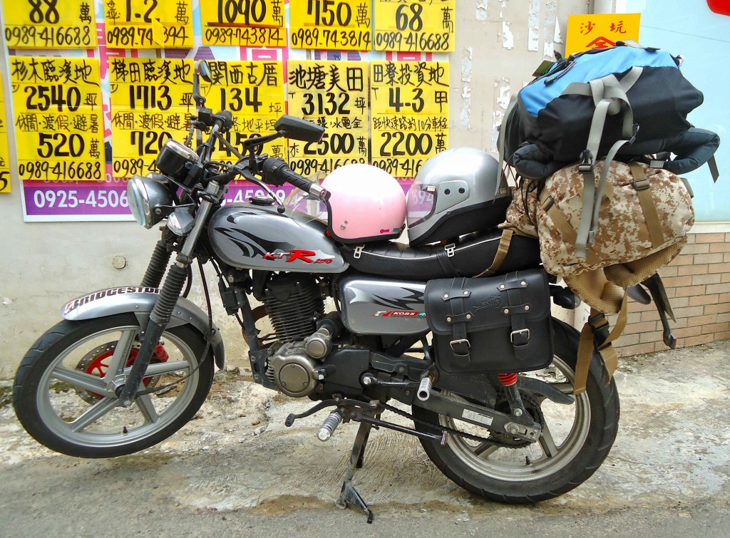 Packed Up Motorcycle Trip During October In Taiwan