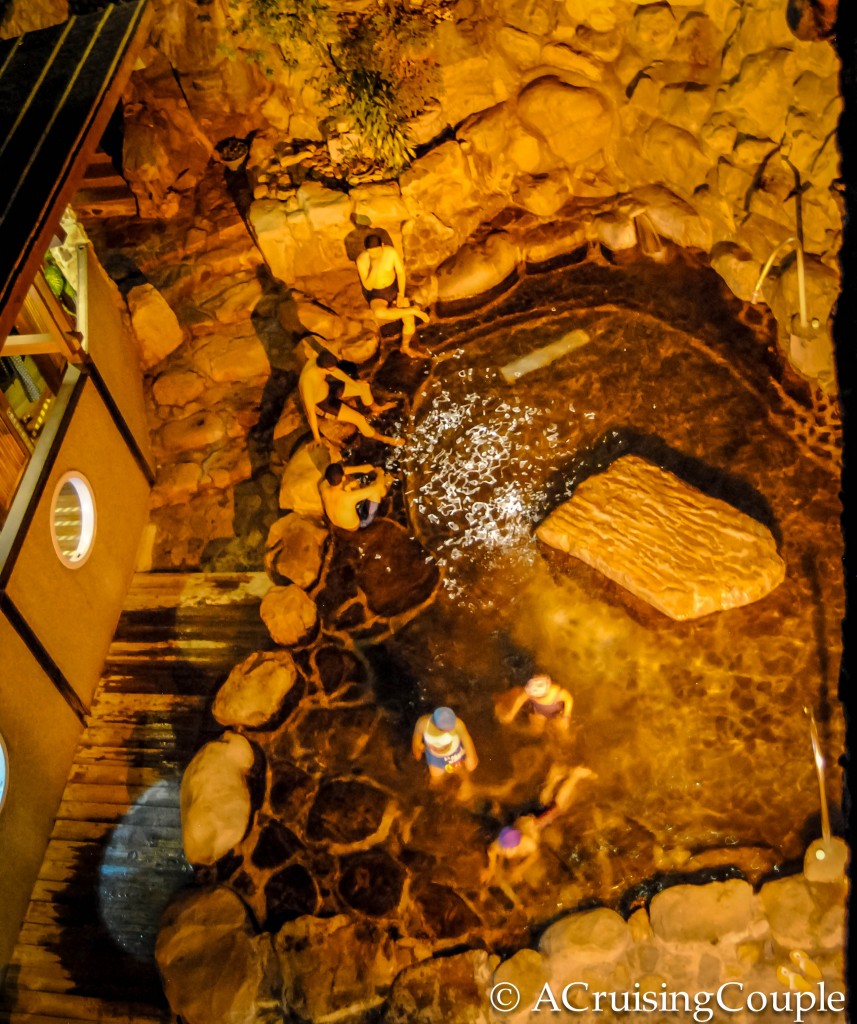 Dragon Valley Hot Springs Taichung County night