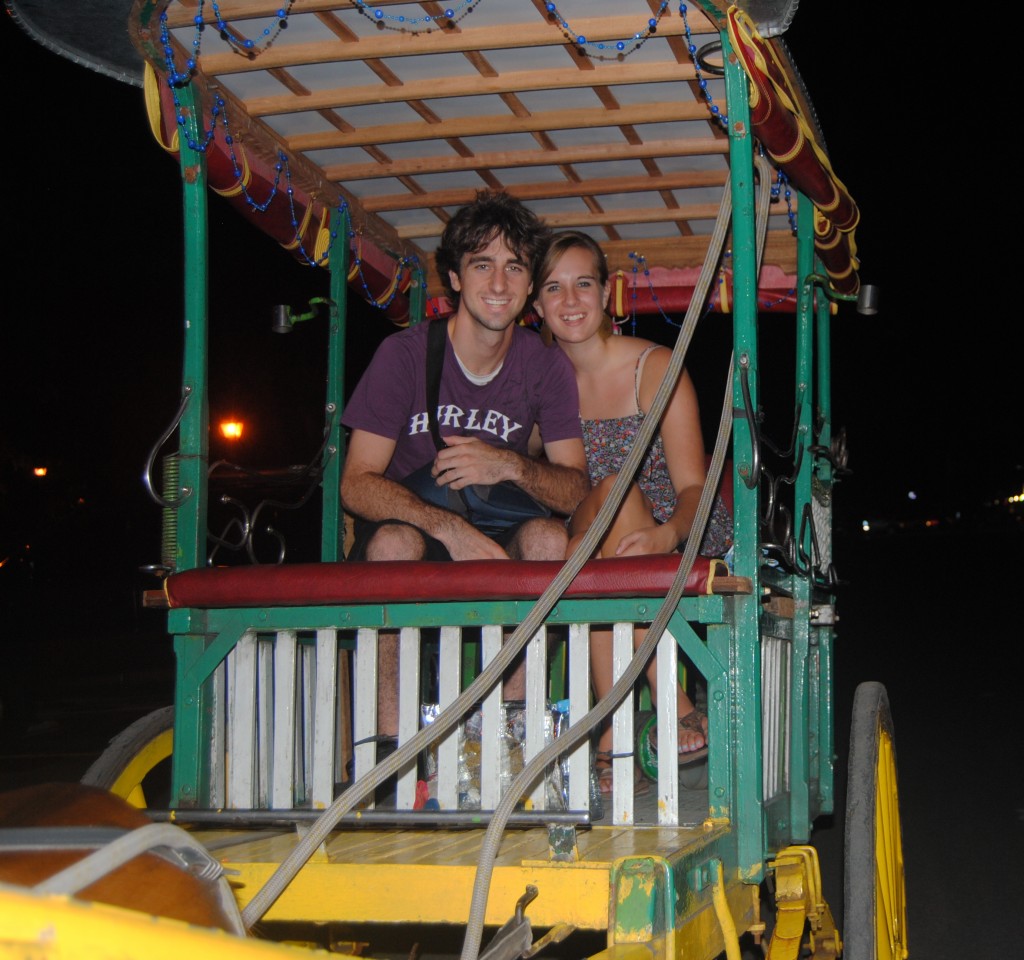 A Cruising Couple, Horse Carriage, Manila