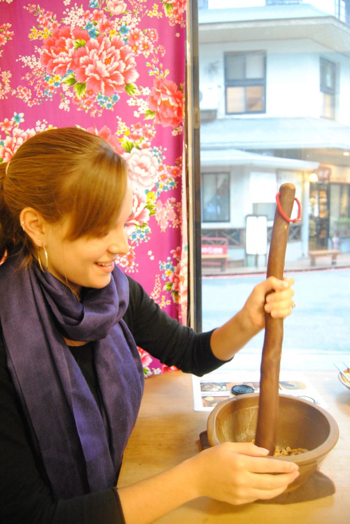 Making Lei Cha, Beipu