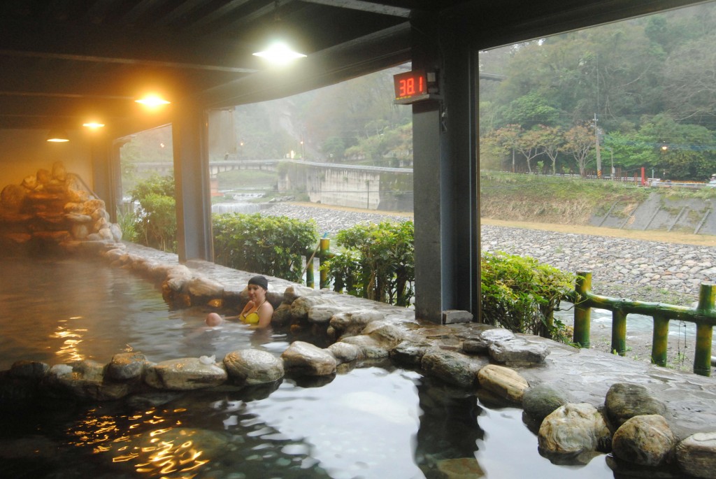 Hot spring baths, Chingchuan