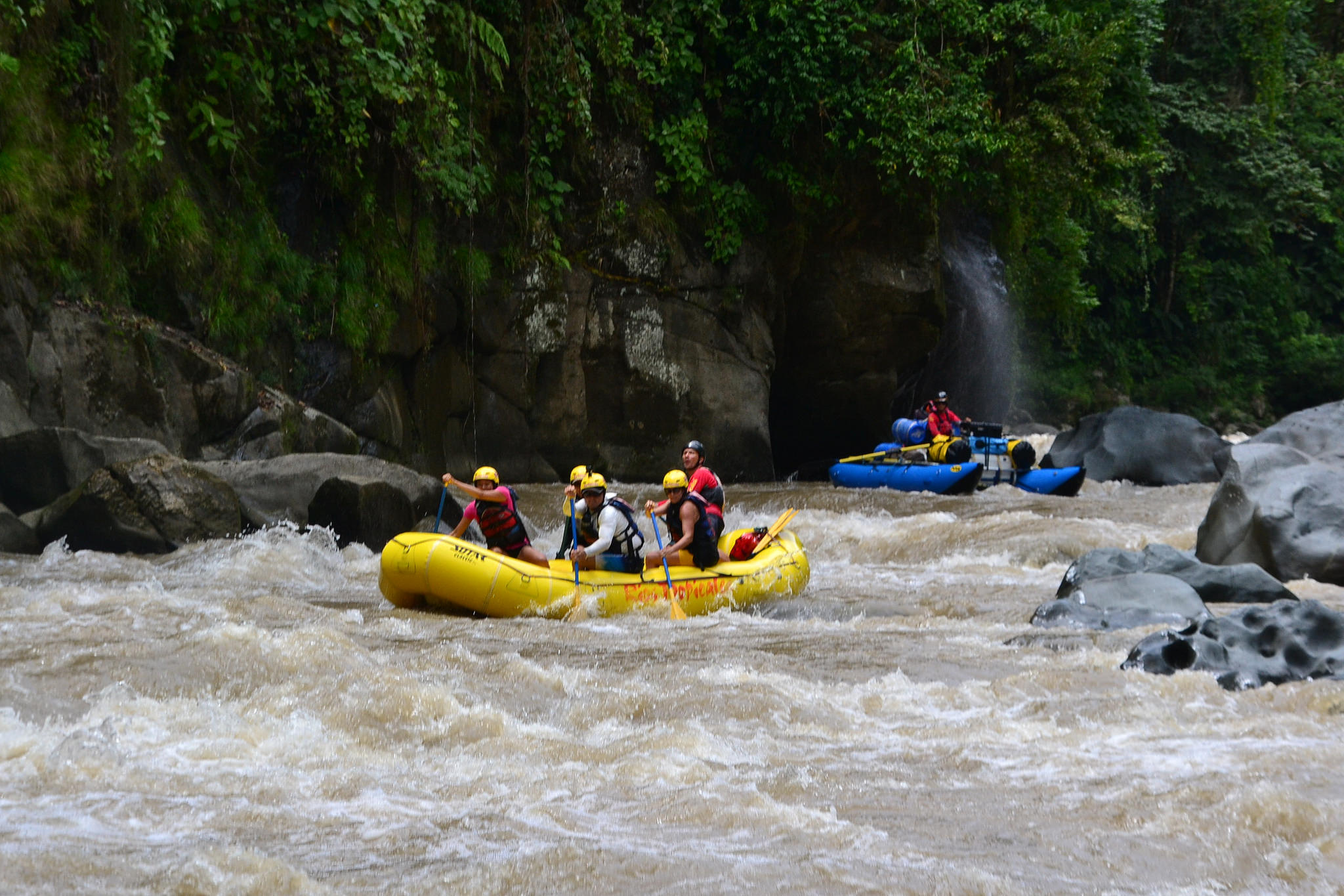 White Water Rafting The Rio Pacuare