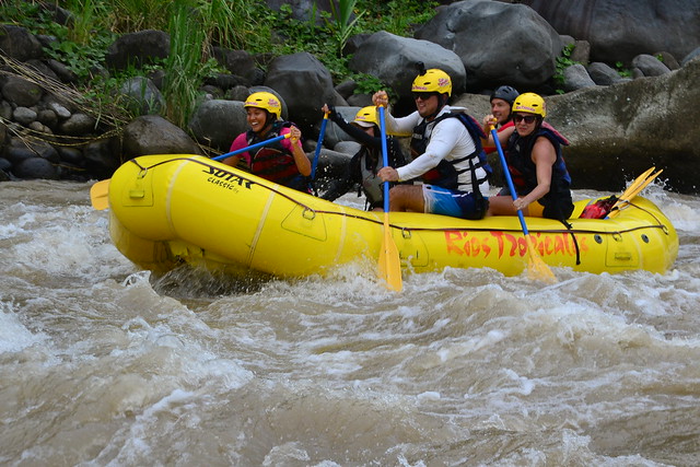 White water rafting the Rio Pacuare, Costa Rica